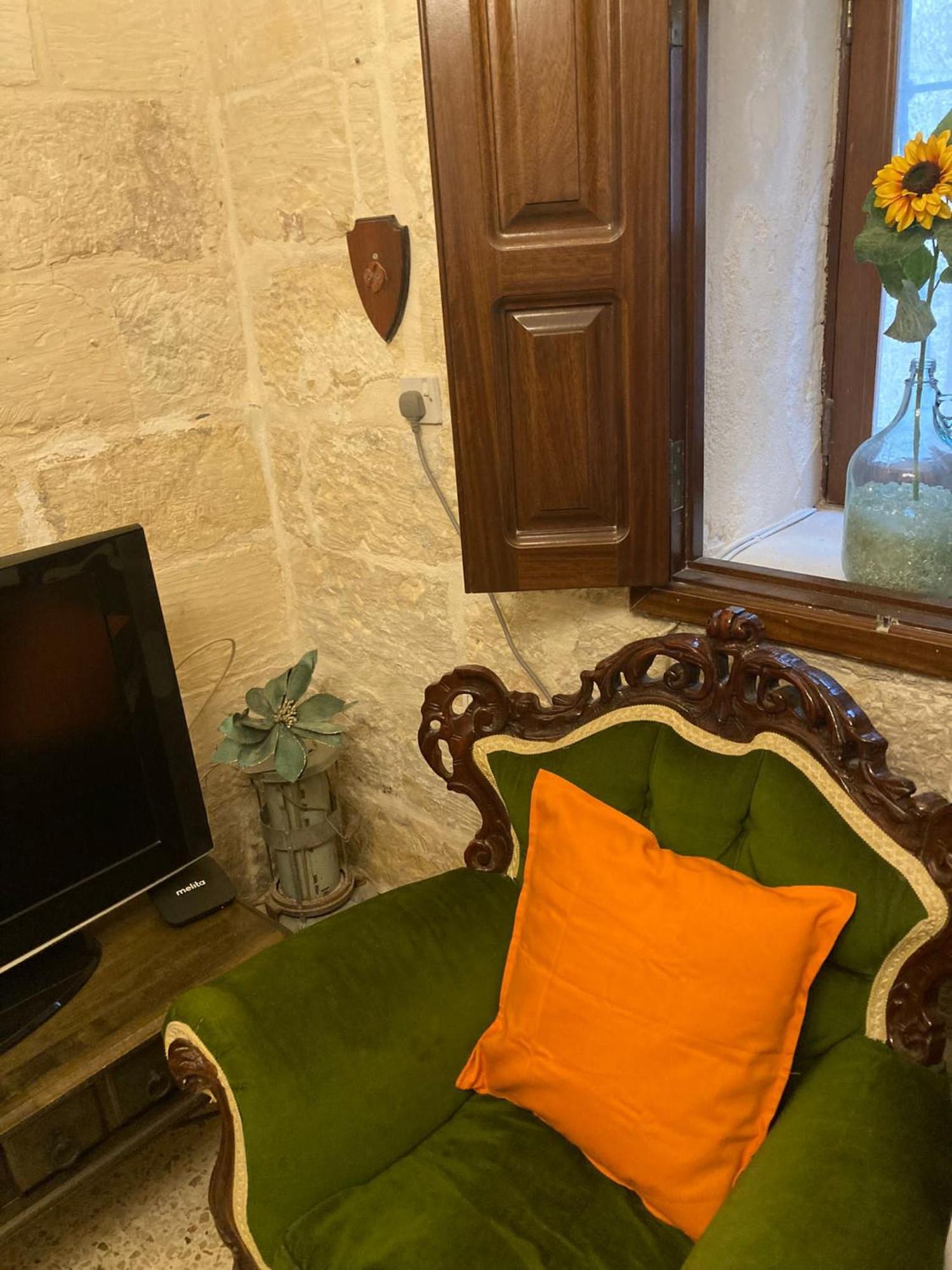Апартаменти Charming Central Townhouse In Sliema Steps From Promenade And Sliema Ferry Екстер'єр фото